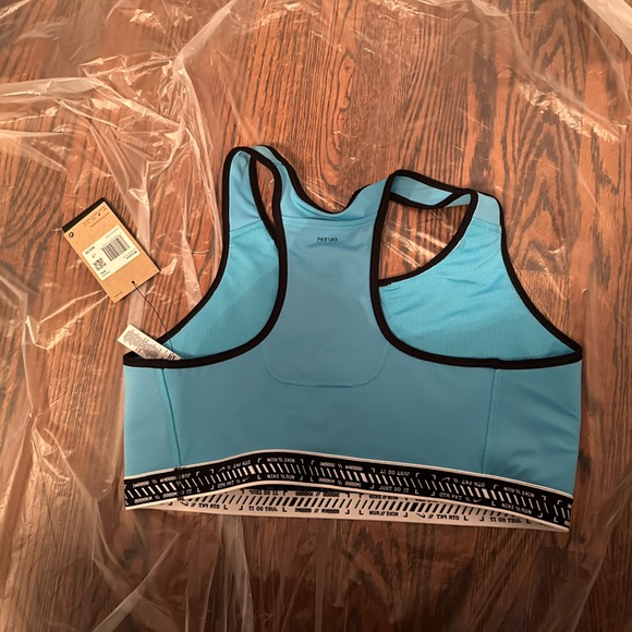 Nike Performance Sports Bra - Picture 2 of 3